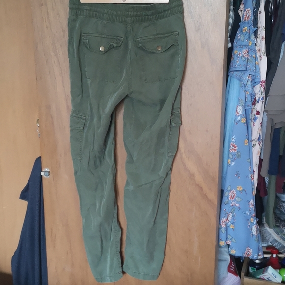 Lucky Brand Cargo Pants - Picture 2 of 4